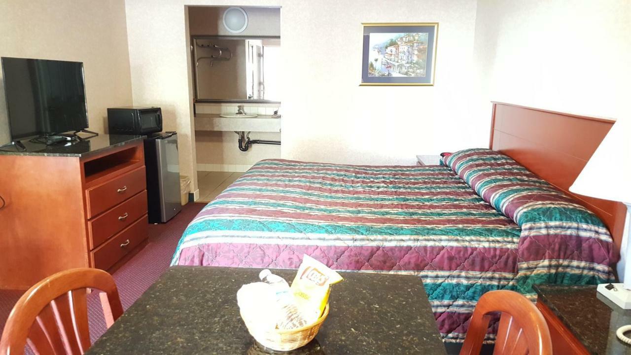 Atrium Inn&Suites Galloway Township Exterior foto